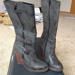 Very Volatile  Los Angeles sz 6 NWOT washed black